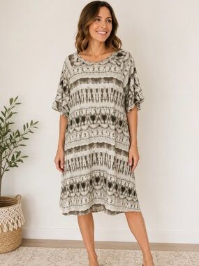 Pixi & Ivy Short Sleeve Dress Brown & Cream Midi Length Size Medium